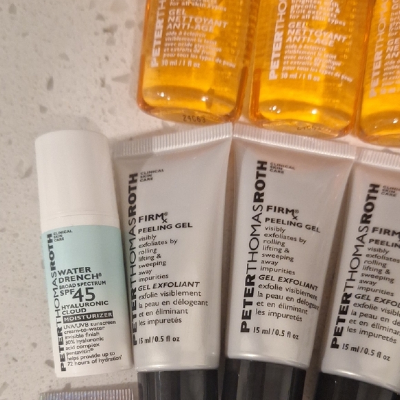 Peter Thomas Roth Skincare Collection - Picture 3 of 6